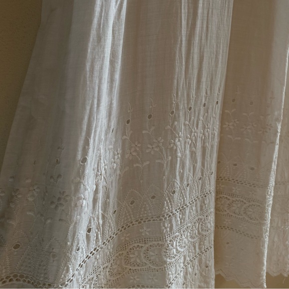 Antique Edwardian chemise with crochet bust - Picture 5 of 6